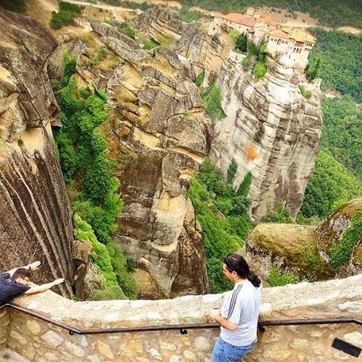 Reaching meteora by train from athens involves a slow regional train to the town of kalambaka. The Best Way To Visit Meteora From Athens Or Thessaloniki Including A Stay At The Larissa Imperial Travelife Magazine