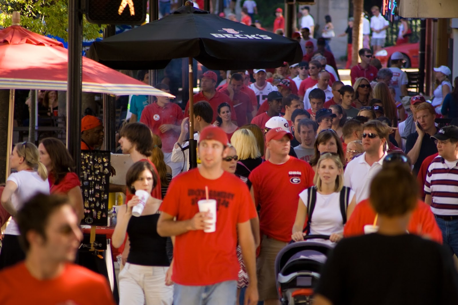 In this video, i walk throughout georgia's party town city square of athens, ga and hit nearly . Athens Georgia Gameday In Columbia