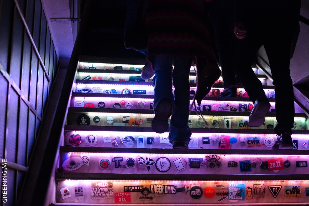 Athens by night tour & greek dance show · port of piraeus · microlimano · pass by the main ancient attractions in city centre to see the night reflect upon them . Cocktails And Dreams Athens Night Out Like A Local The Travelporter