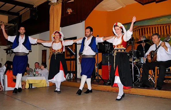 Show with greek folk dances; Athens Night Tour Folklore Show Dinner Athens Greece Private Tours