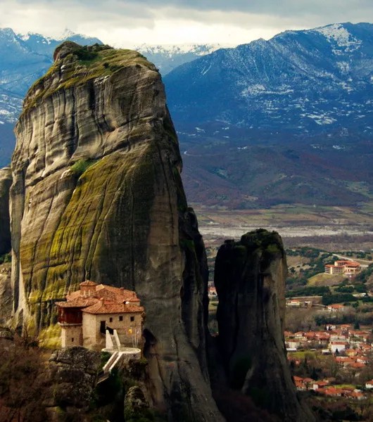 Advice about renting a car for the drive from athens to meteora. Private Tour Meteora Delphi Greece Private Tour