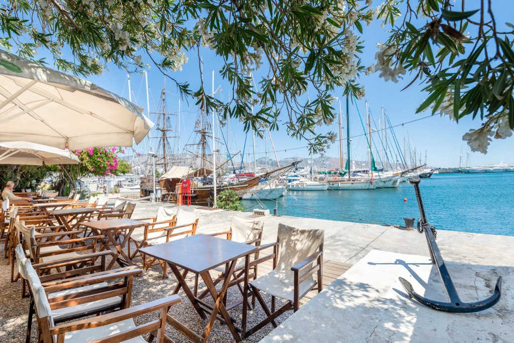 Amazing Athens Luxury Vacations