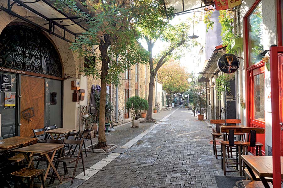 10+ Walking In Athens Νίκος&nbsp;Βατόπουλος